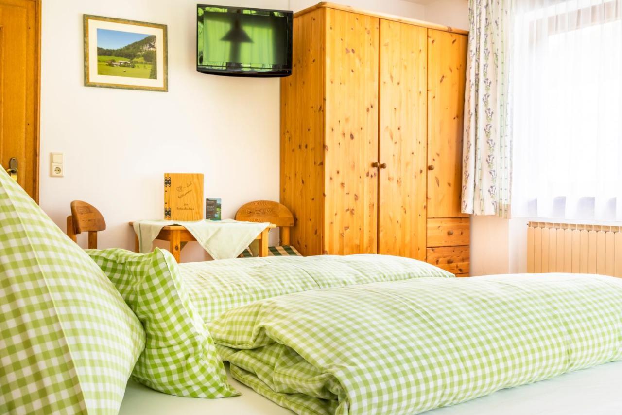 Hinterkellaubauer Bed and Breakfast Kuchl Exteriör bild